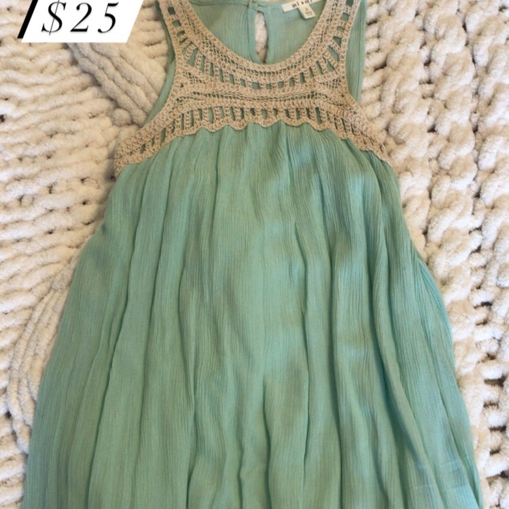 Super cute boutique dress